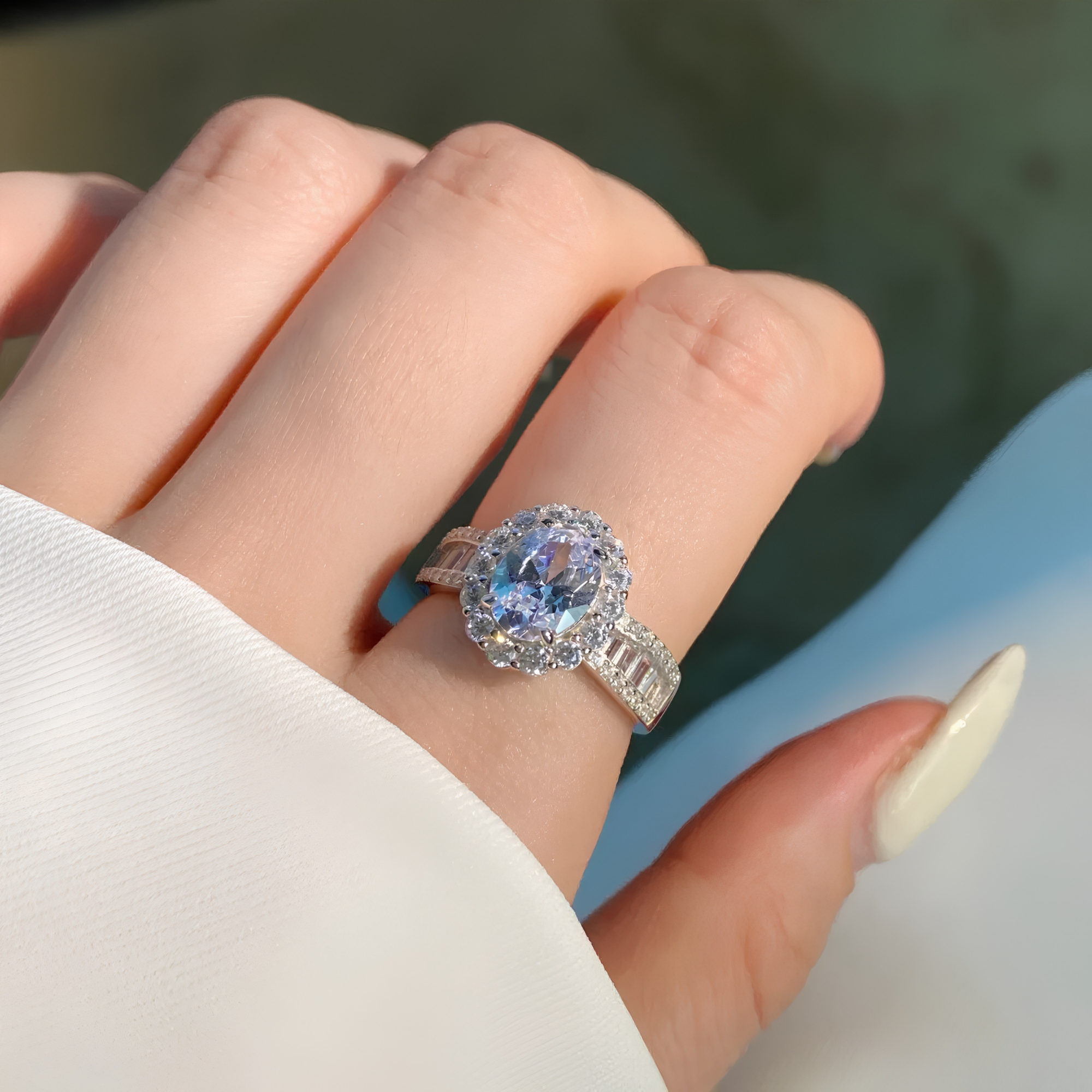 OVAL CLUSTER PAVÉ RING - 925 STERLING SILVER